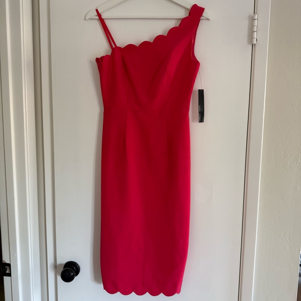 Maggy London Solid Crepe One Shoulder Cocktail Dress